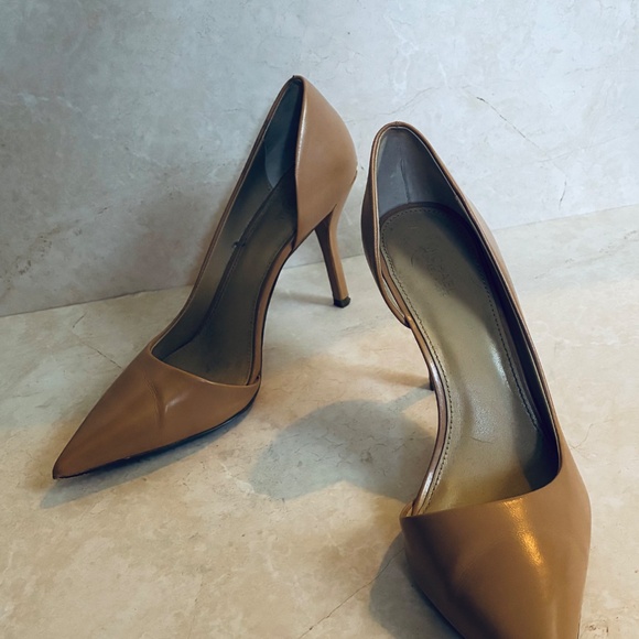 Michael Kors D’Orsay Pump - Picture 6 of 6